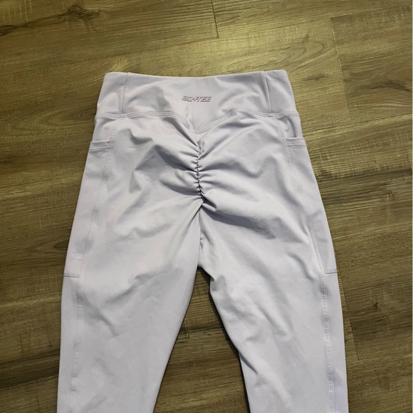 Dedication - Petite High Waist Wrap Over Leggings in Lilac - Picture 3 of 6